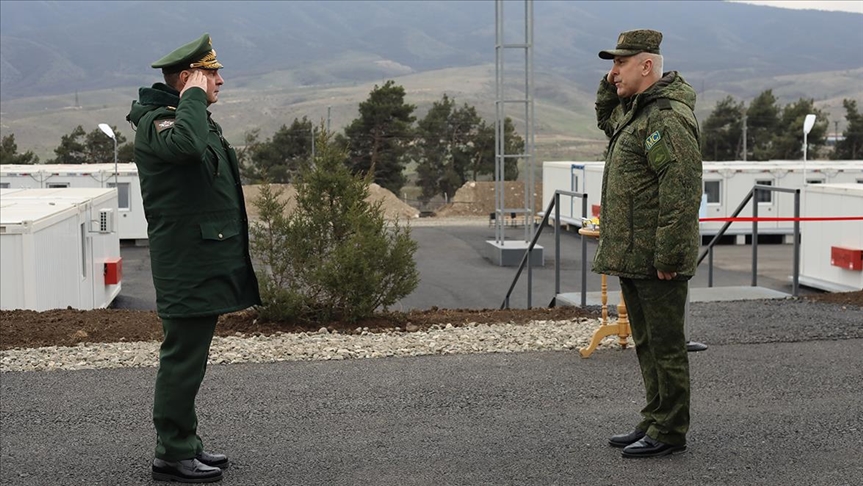 Замминистра обороны РФ проверил условия размещения миротворцев в Карабахе