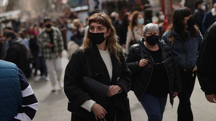 Spain's infection rate moves into 'high risk' range