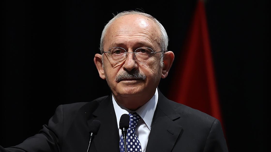 Kılıçdaroğlu, Ankara Büyükşehir Belediyesinin başlattığı 'Yeşilin Başkenti' projesinden 1881 fidan satın aldı