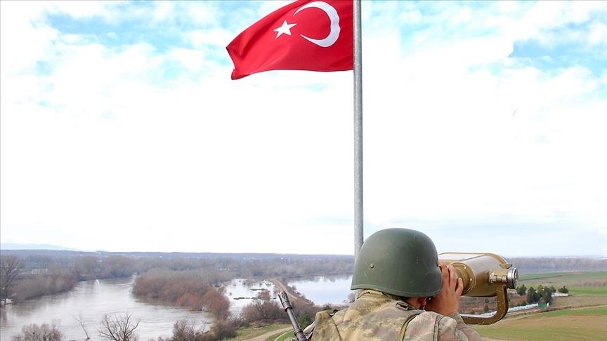 تركيا: توقيف 10 أشخاص حاولوا العبور لليونان بطرق غير قانونية