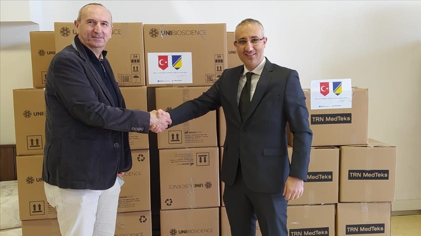 Turske kompanije Bosni i Hercegovini donirale antigen testove i zaštitne maske
