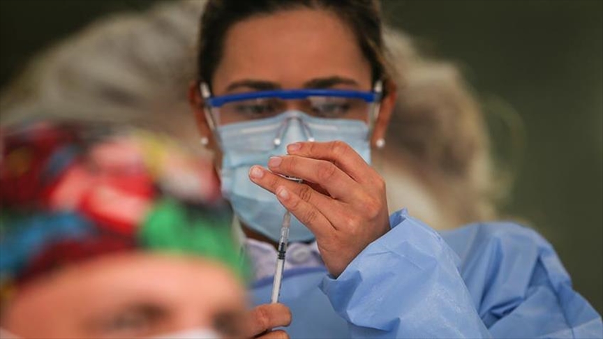 Gobierno de Colombia afirma que hay más de 2,3 millones de personas vacunadas contra la COVID-19