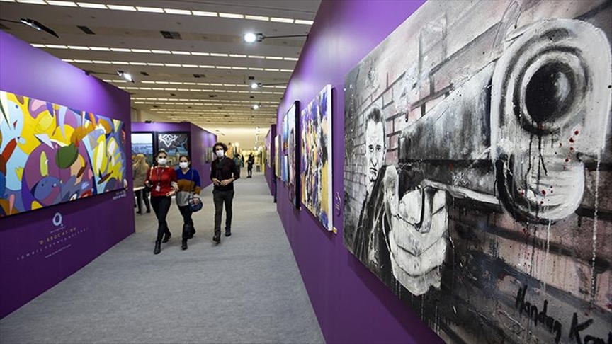 Art fair in Turkey under COVID-19 restrictions draws interest
