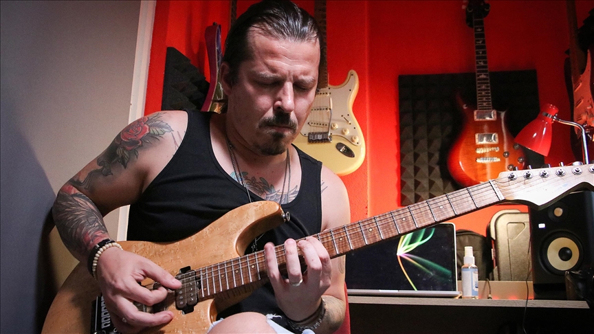 Prijedorčanin Igor Paspalj najbolji gitarista svijeta u 2020.: Titula donijela pregršt ponuda