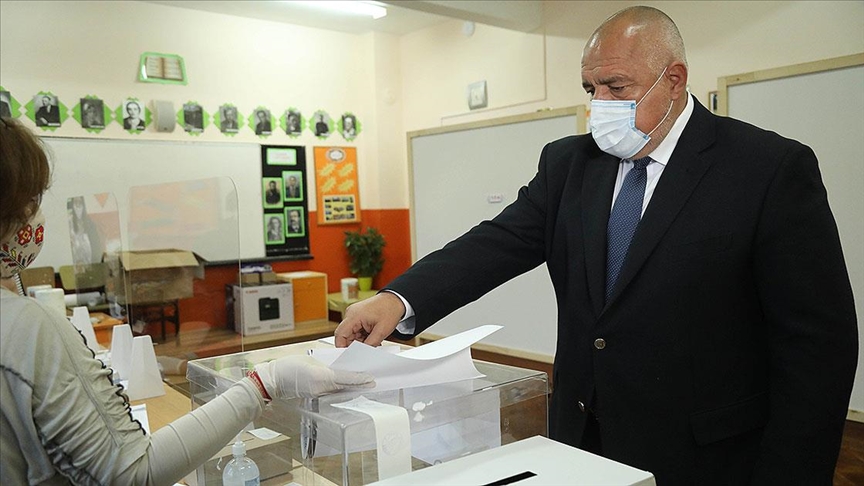 Bulgaristan'da sandıktan yeniden koalisyon çıktı