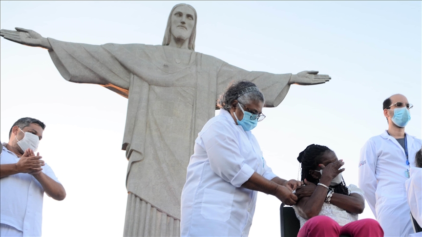 Brasil empieza a pagar auxilios de emergencia a más de 40 millones de afectados por la pandemia