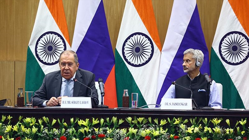 India, Russia discuss defense, geopolitics