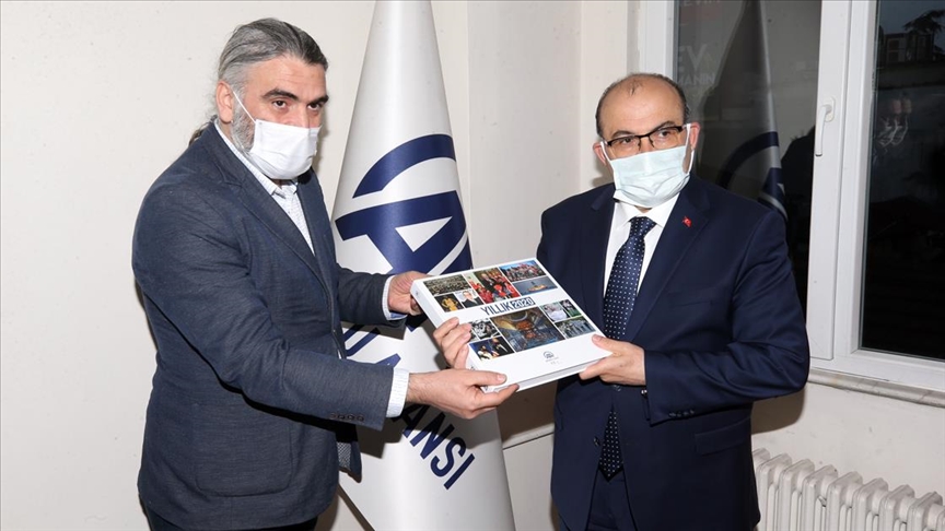 Trabzon Valisi Ustaoğlu, AA'nın 101. kuruluş yıl dönümünü kutladı