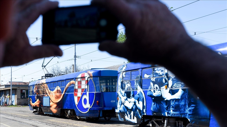 Hrvatska: Zagrebačkim ulicama vozi Dinamov tramvaj
