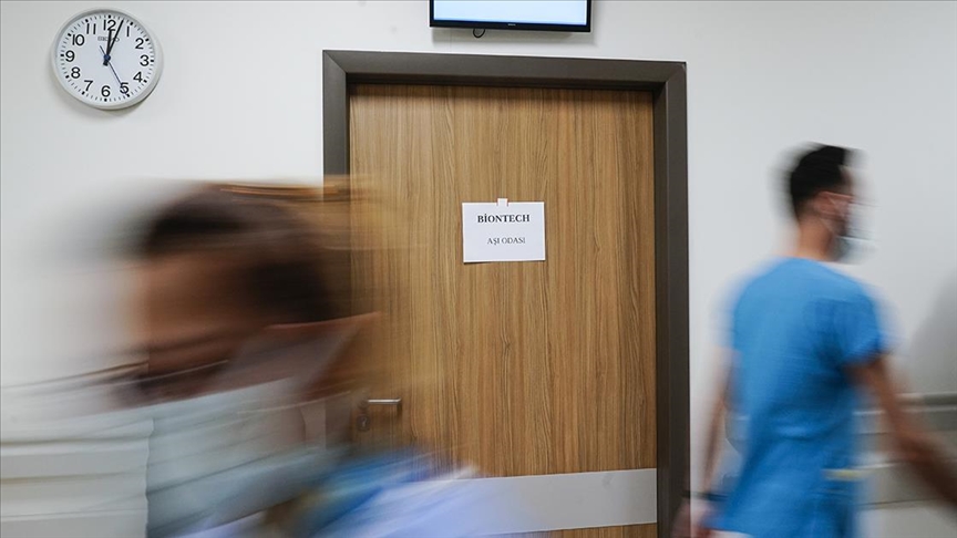 Türkiye'nin koronavirüsle mücadelesinde son 24 saatte yaşananlar