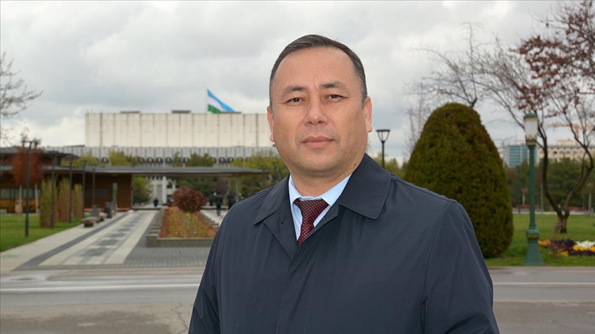 Özbekistan 1993'te başlayan geçiş sürecinin ardından 2023'te tamamen Latin alfabesine geçecek