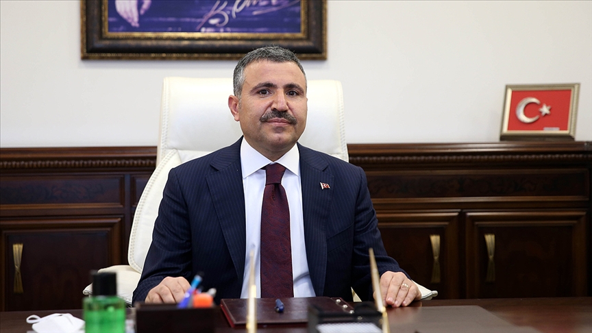 Düzce Valisi Atay: AA, yaygın haber ağıyla Türk basınının en önemli bilgi kaynağı