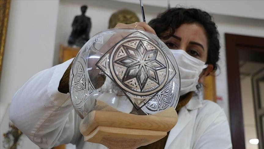 Turkey: Women adorn Roman designs on clothing, ceramics