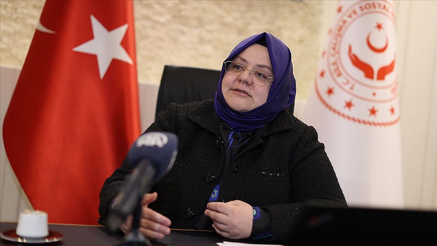 Bakan Selçuk, kadın girişimci oranının yüzde 19,3'e yükseldiğini açıkladı