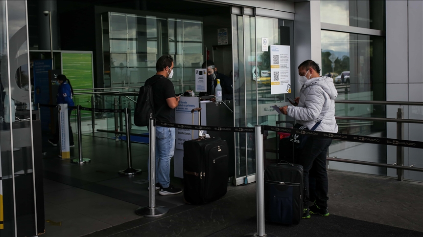 Colombia vuelve a exigir una prueba PCR negativa a los viajeros que quieran entrar al país 