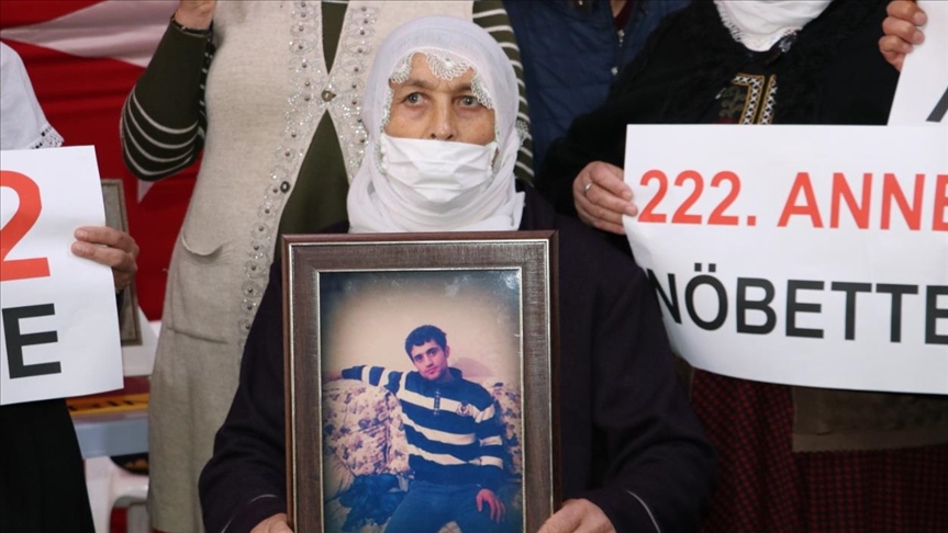 دیاربهكر.. خانهوادهیهكی دیكه بهشداری له مانگرتنی دایكاندا كرد