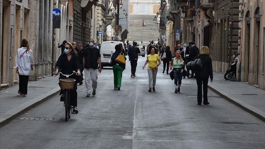 Italy sets new record for daily coronavirus deaths