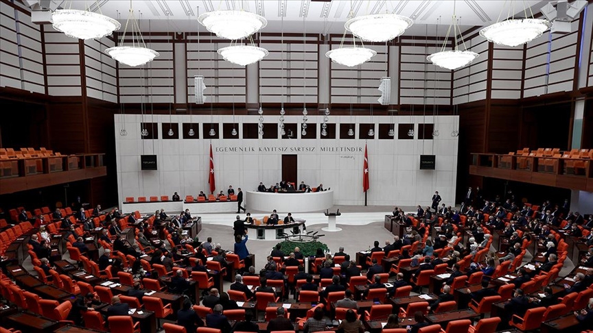 TBMM Genel Kurulunda güvenlik soruşturmasına ilişkin kanun teklifinin birinci bölümü kabul edildi