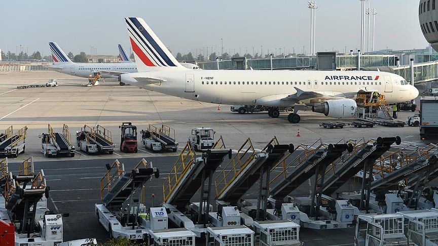 La UE aprueba recapitalización de Air France con hasta EUR 4.000 millones por parte de Francia