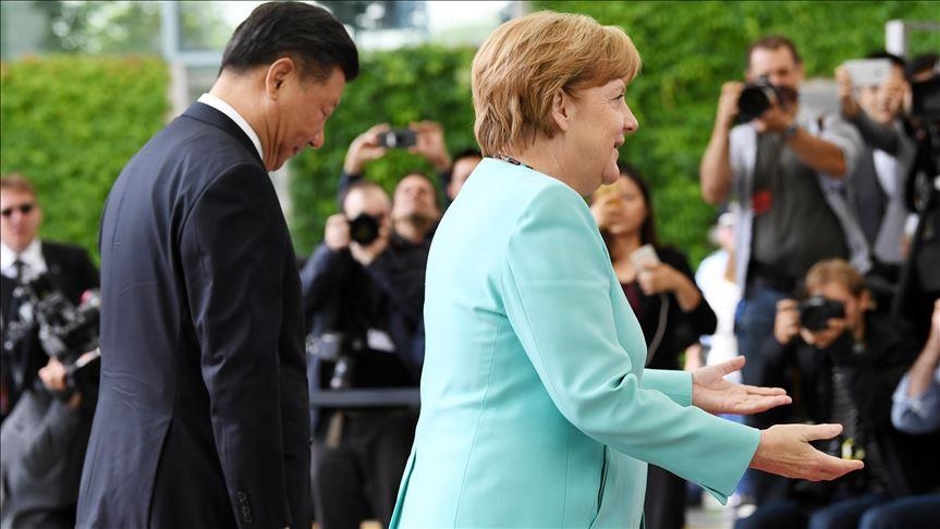 Xi, Merkel discuss bilateral, regional relations