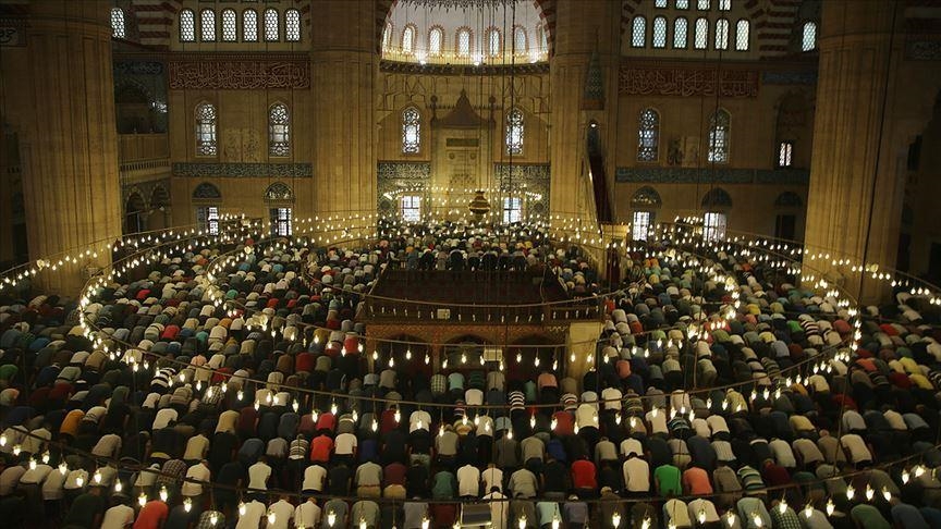 Tarawih prayer returns to mosques in Arab nations