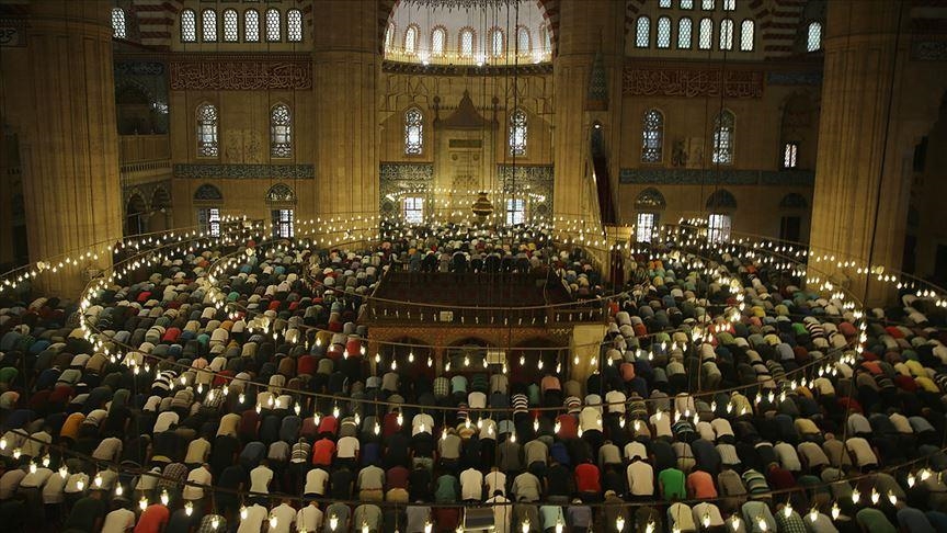 Tarawih prayer returns to mosques in Arab nations