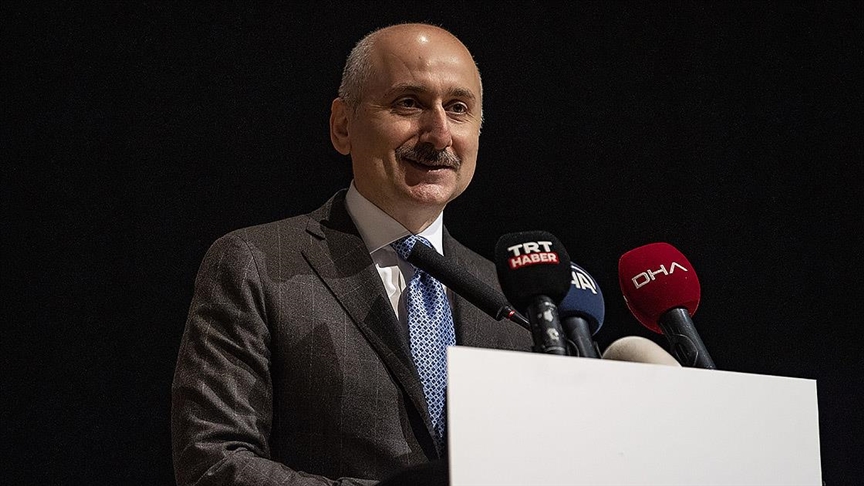 Bakan Karaismailoğlu: İstanbul, dünya ticaretinin odak şehri olacak