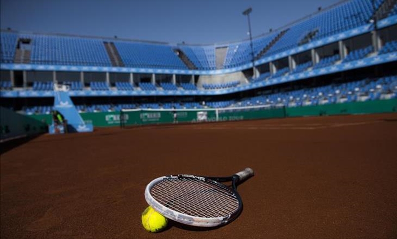 Turneu i tenisit në Francë shtyhet për një javë për shkak të COVID-19