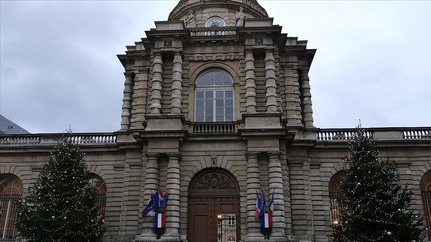 Во Франција Сенатот го донесе контроверзниот Предлог-закон за општа безбедност