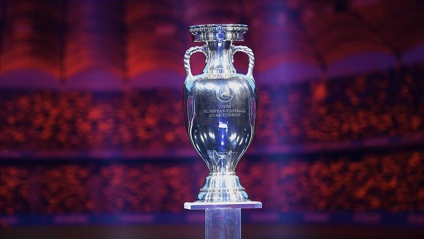 EURO 2020: 8 des 12 villes qui accueilleront le tournoi ouvriront leurs stades aux supporters