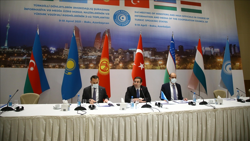 В Баку обсудили развитие связей между органами СМИ тюркоязычных стран