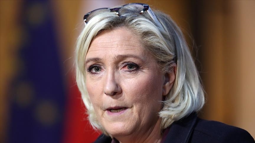 France : Le Pen confirme sa candidature à la présidentielle de 2022