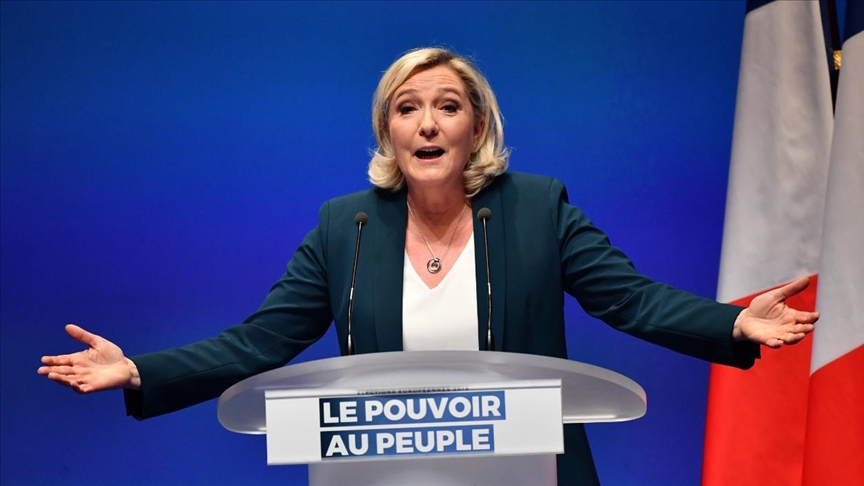 La líder de extrema derecha Marine Le Pen será candidata en las próximas elecciones presidenciales en Francia