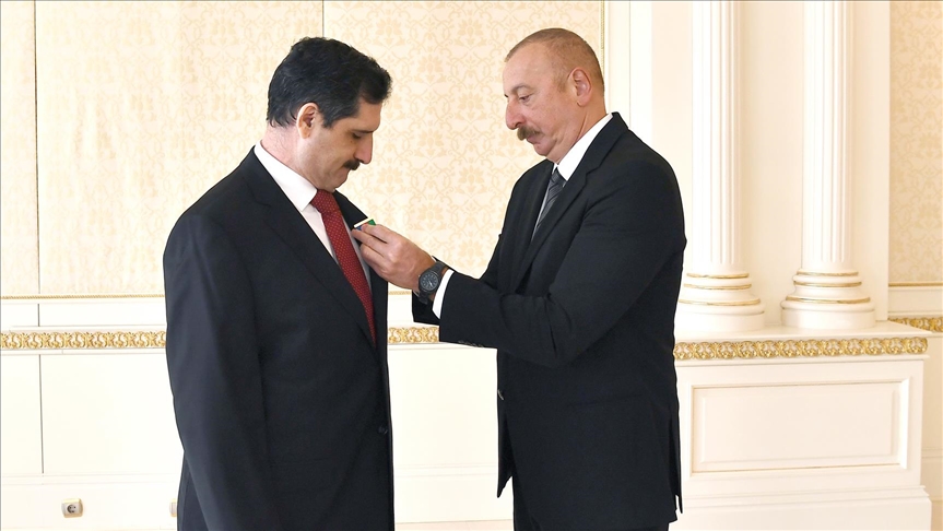 Azerbaycan Cumhurbaşkanı Aliyev, Türkiye'nin Bakü Büyükelçisi Özoral'a 'Dostluk Nişanı' takdim etti