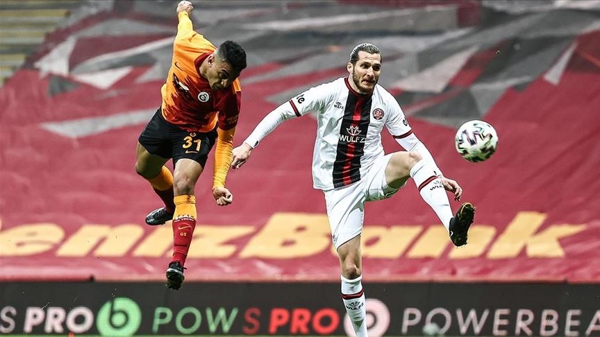 Galatasaray get home draw as Lions' title hopes fading