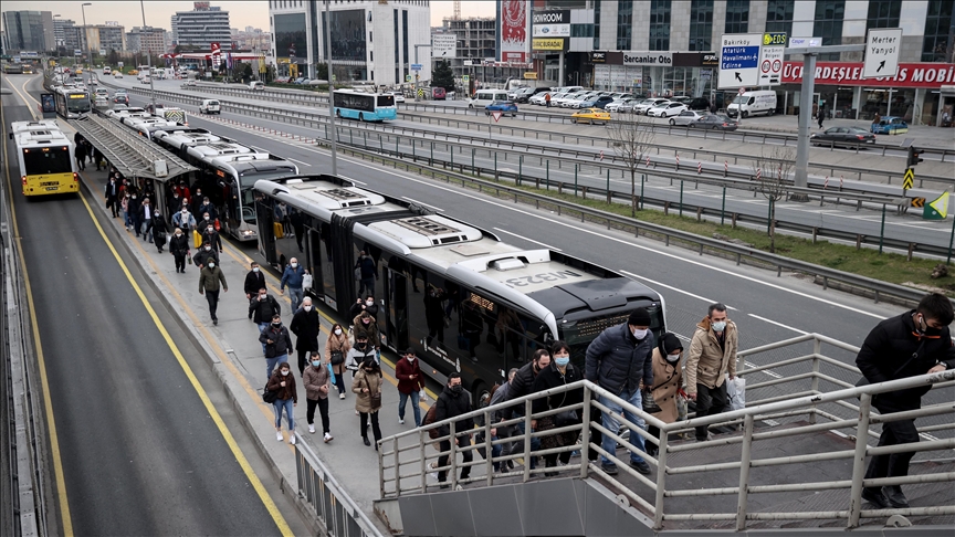 Türkiye'de 54 bin 562 kişinin Kovid-19 testi pozitif çıktı, 243 kişi yaşamını yitirdi