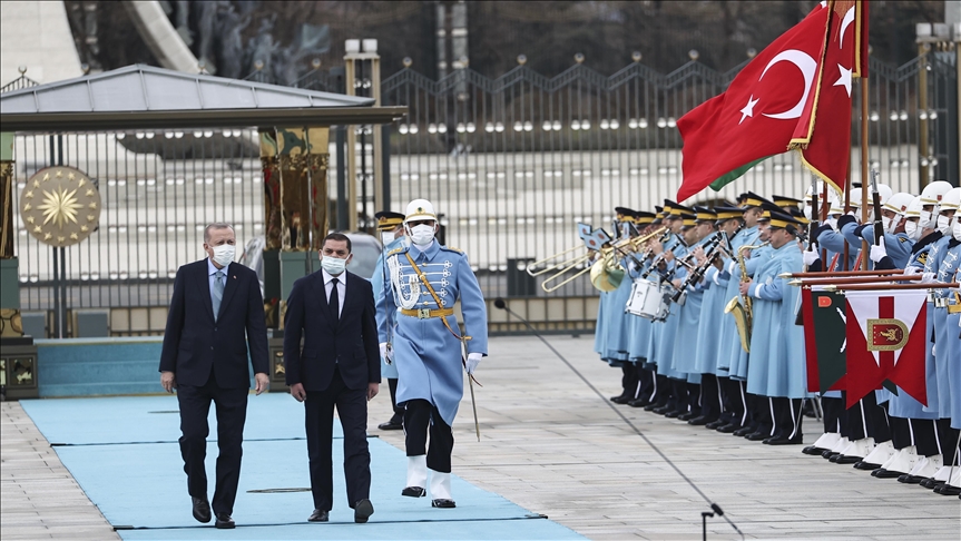 Presidenti Erdoğan pret në takim kreun e qeverisë së Unitetit Kombëtar të Libisë, Abdul Hamid Dbeibah