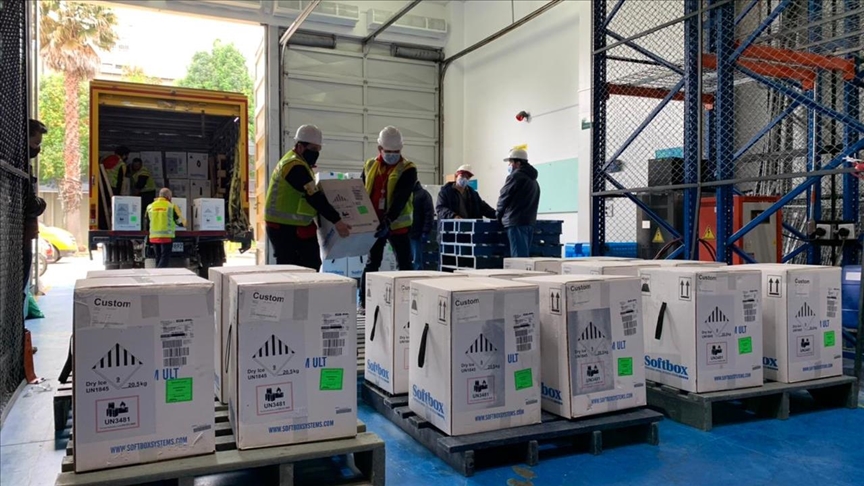 Llegaron a Colombia 551.070 vacunas contra el coronavirus de la farmacéutica Pfizer