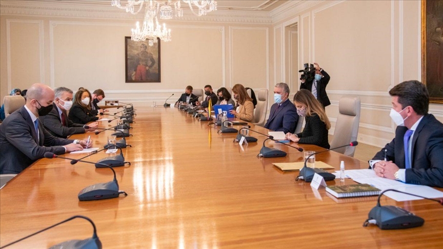 Presidente de Colombia se reúne con el director para el Hemisferio Occidental del Consejo de Seguridad de EEUU
