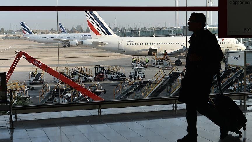 COVID: France suspends flights to, from Brazil
