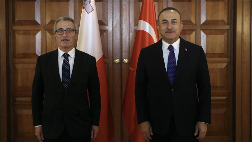 Turkish foreign minister meets with Maltese counterpart