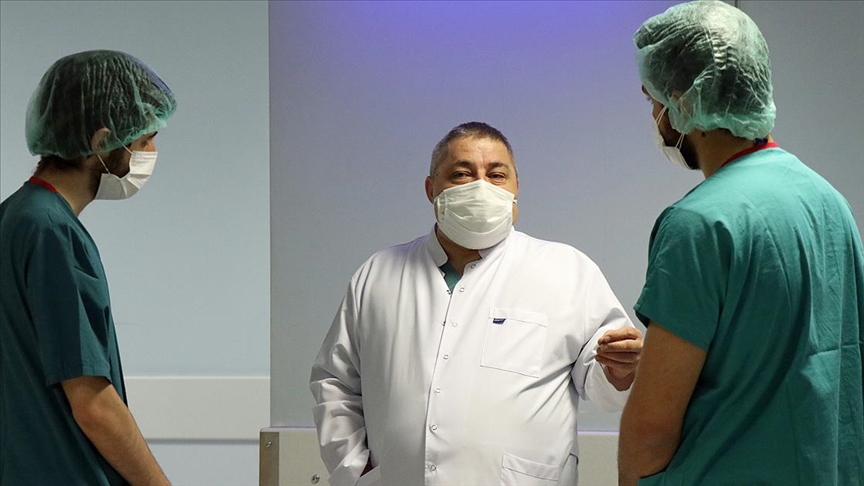 ERÜ'nün tıp literatürüne kazandırdığı cerrahi yöntemler böbrek ve prostat hastalarına umut olacak