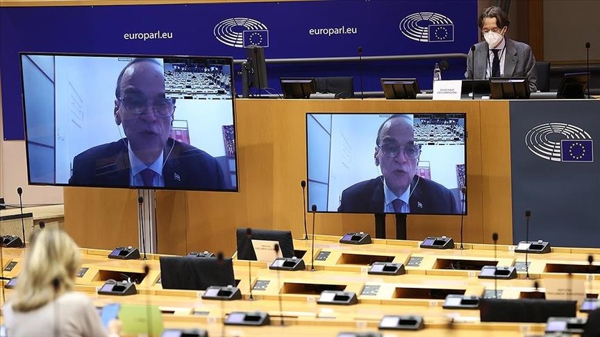 Syrian opposition asks EU help on constitutional plans