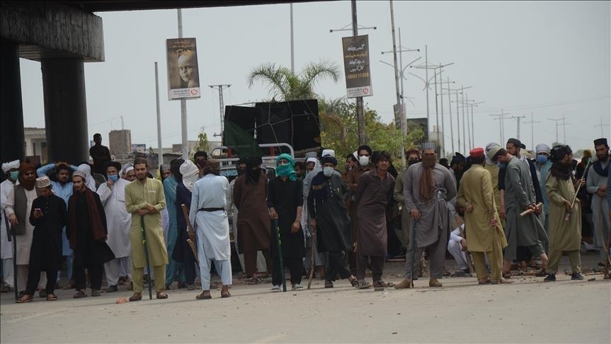 Pakistan : interdiction d'un mouvement d'extrême droite après des manifestations violentes