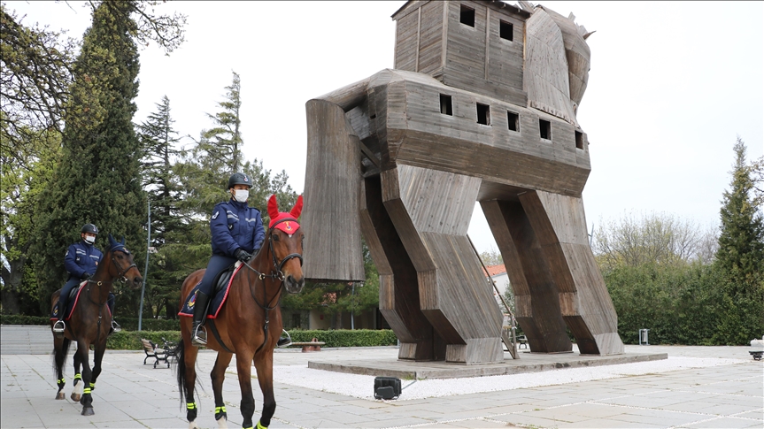 Turquie: La Cité antique de Troie confiée aux gendarmes à cheval 