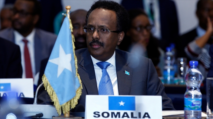 Somali Cumhurbaşkanı Fermacu, kendisinin ve hükümetin görev süresinin 2 yıl uzatılmasını onayladı