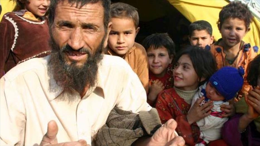 Pakistan launches drive to verify 1.4M Afghan refugees