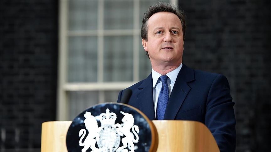 İngiliz Parlamentosu eski Başbakan Cameron hakkında verilen soruşturma önergesini reddetti
