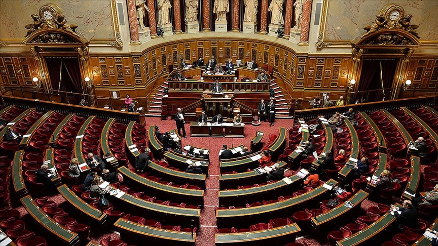 Fransa'da tartışmalı "Genel Güvenlik" yasa tasarısı Senatodan sonra Ulusal Meclisten de geçti