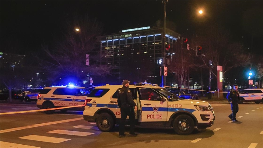ABD'nin Chicago kentinde polisin 13 yaşındaki bir çocuğu vurduğu görüntüler yayınlandı